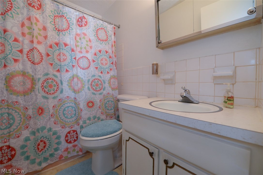 Silver Lake Towers Condo - Residential