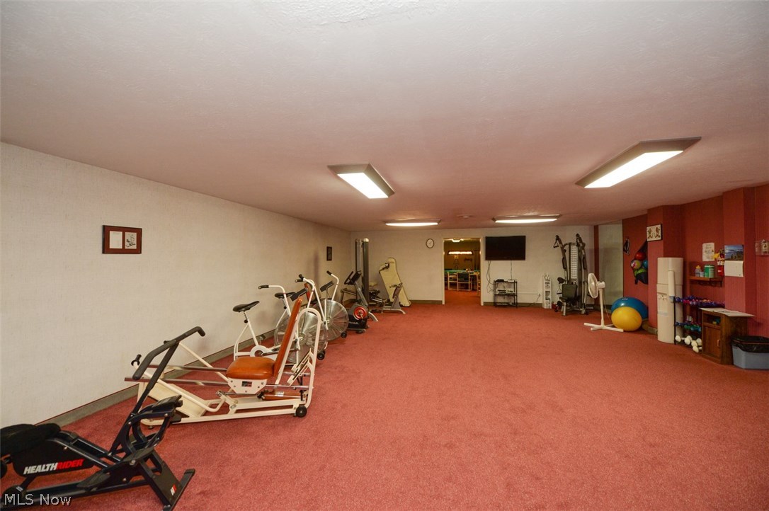 Silver Lake Towers Condo - Residential