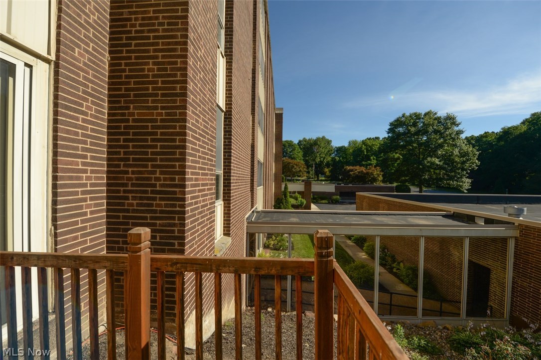 Silver Lake Towers Condo - Residential