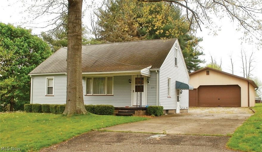 Absolute auction, all sells to highest bidders on location on TUESDAY – JUNE 14, 2016 – 6:00PM - Harding POA Auction! Three Bedroom Home w/30' x 36' Shop/Garage - Indian Valley Schools – Gnadenhutten Corp - Real Estate: Nice three-bedroom home features kitchen, large living room, family room w/gas stove and stone hearth. Two bedrooms and full bath. Open upstairs for third bedroom with storage closets. Full divided basement w/ finished rec room and kitchen. Gas F/A heat and central air. 100-amp breaker electric. 30' x 36' shop/double garage w/ work area. 10' x 14' permanent storage building. Updated vinyl clad windows. Cement drive. Home is located at end of dead-end street. Great opportunity, home has much potential and seller can no longer maintain. Make plans to attend now! *Real Estate Terms:  10% down auction day, balance due at closing. A 10% buyer’s premium will be added to the highest bid to establish the purchase price. Any desired inspections must be made prior to bidding. All
