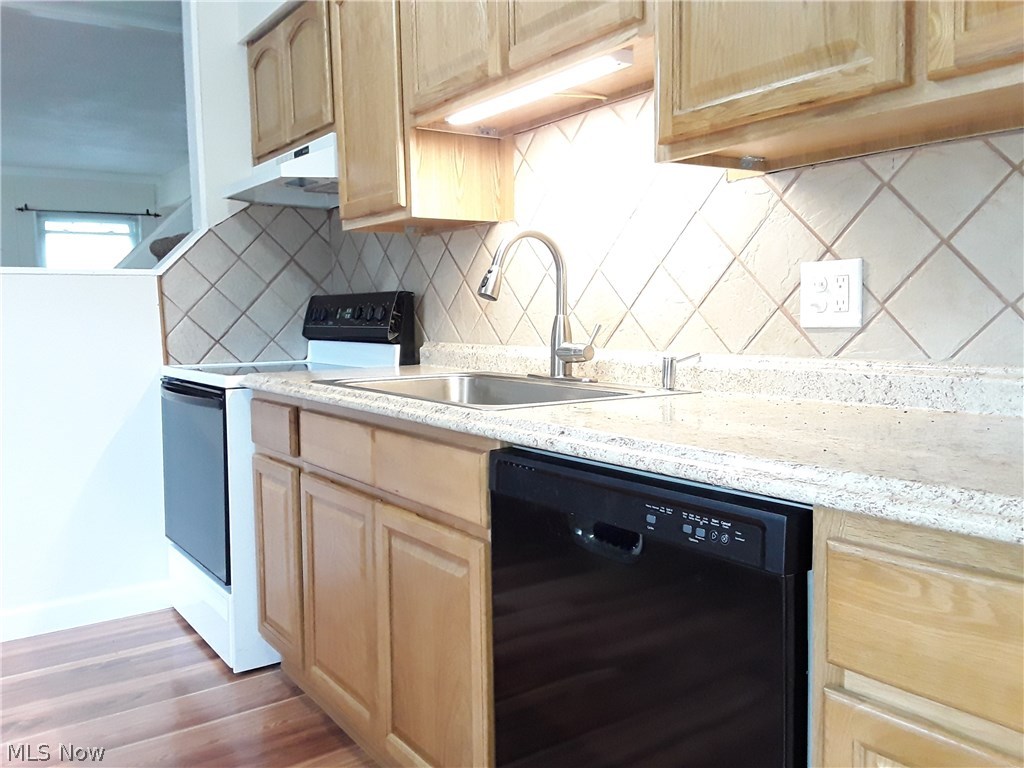 Mentor Headlands Park - Residential