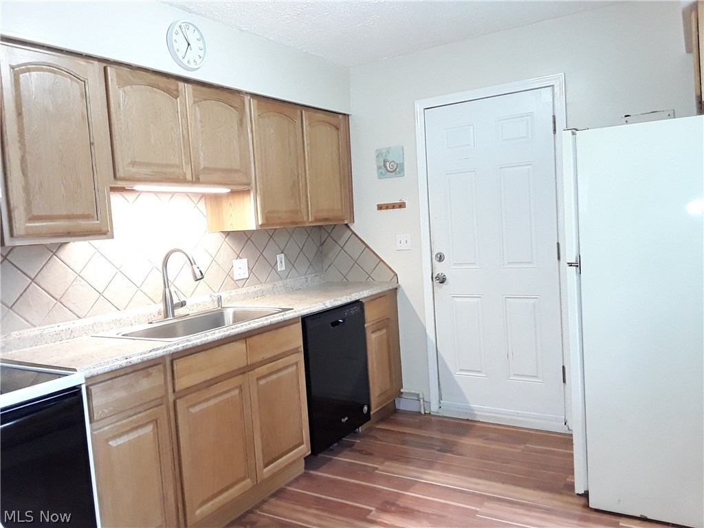 Mentor Headlands Park - Residential