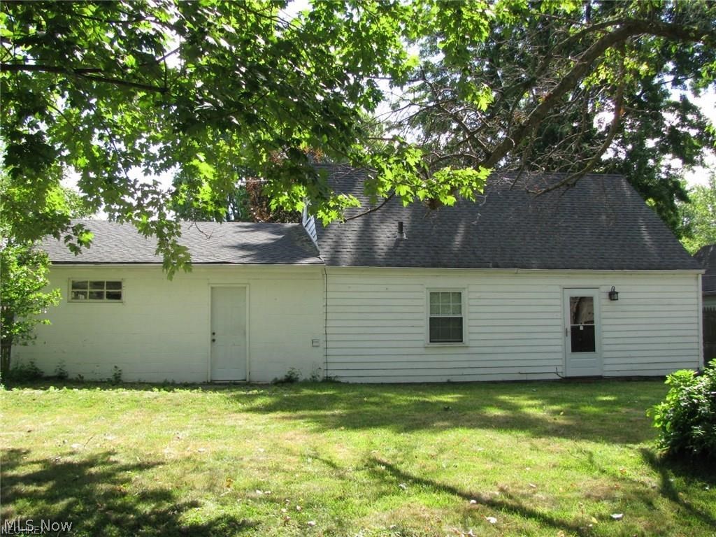 Mentor Headlands Park - Residential