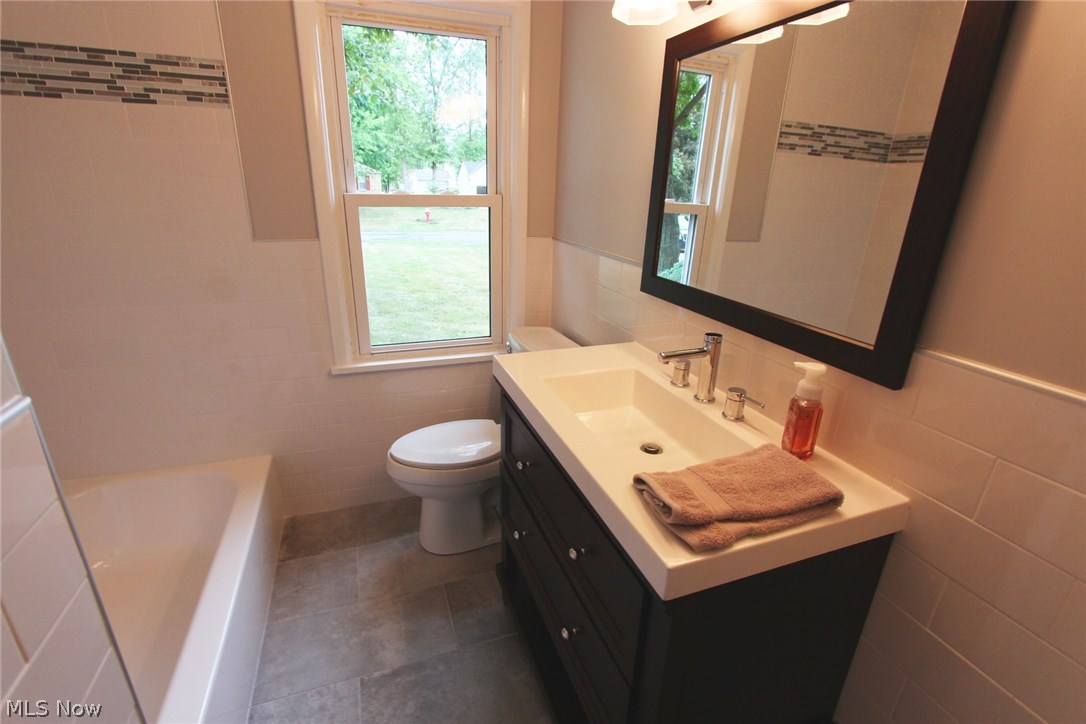 Eaton 02 - Residential