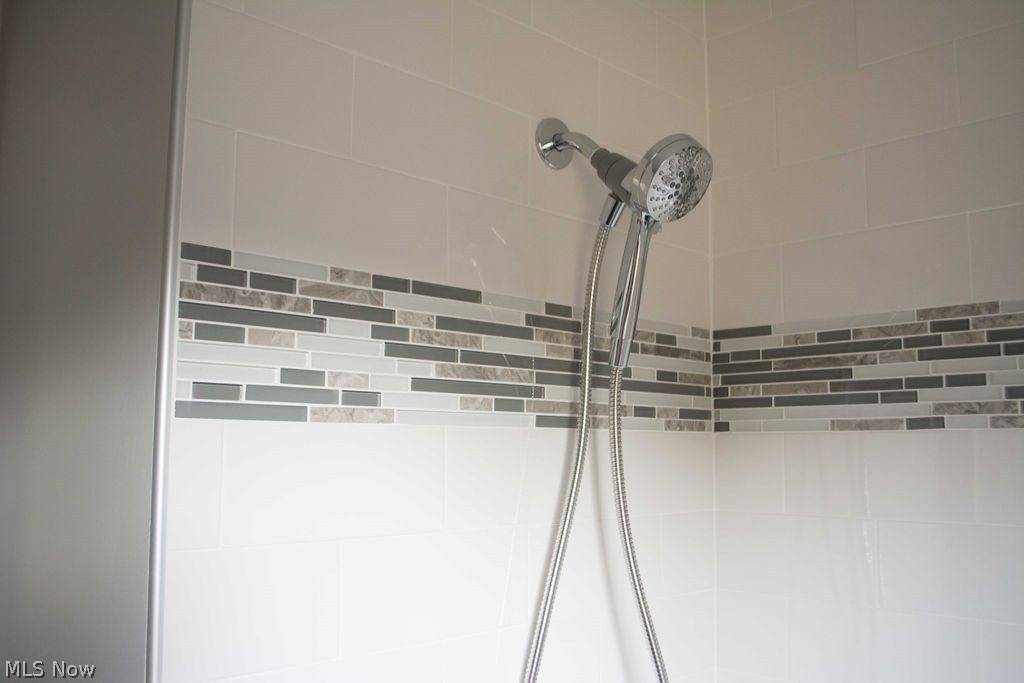 Eaton 02 - Residential