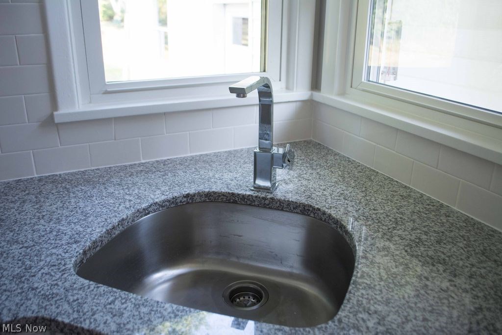 Eaton 02 - Residential