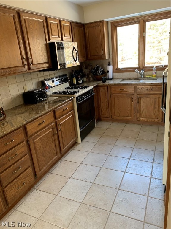 Constan 01 - Residential