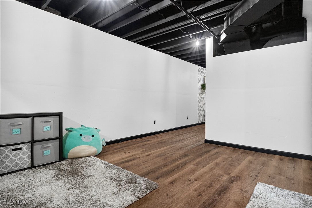 Brunswick, Ohio 44212, United States, 3 Bedrooms Bedrooms, ,3 BathroomsBathrooms,Residential,Contingent,212672