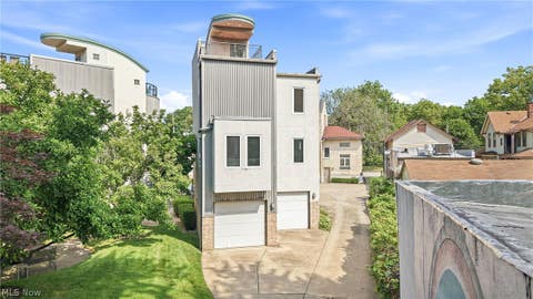 Condo For Sale - 1140 Auburn Avenue<br/> Cleveland, OH 44113