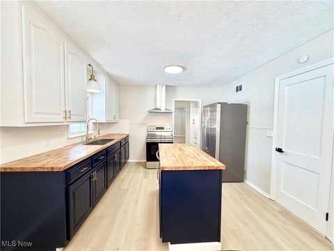 Tiny photo for 8720 Olde 8 Road, Northfield, OH 44067 (MLS # 5184521)