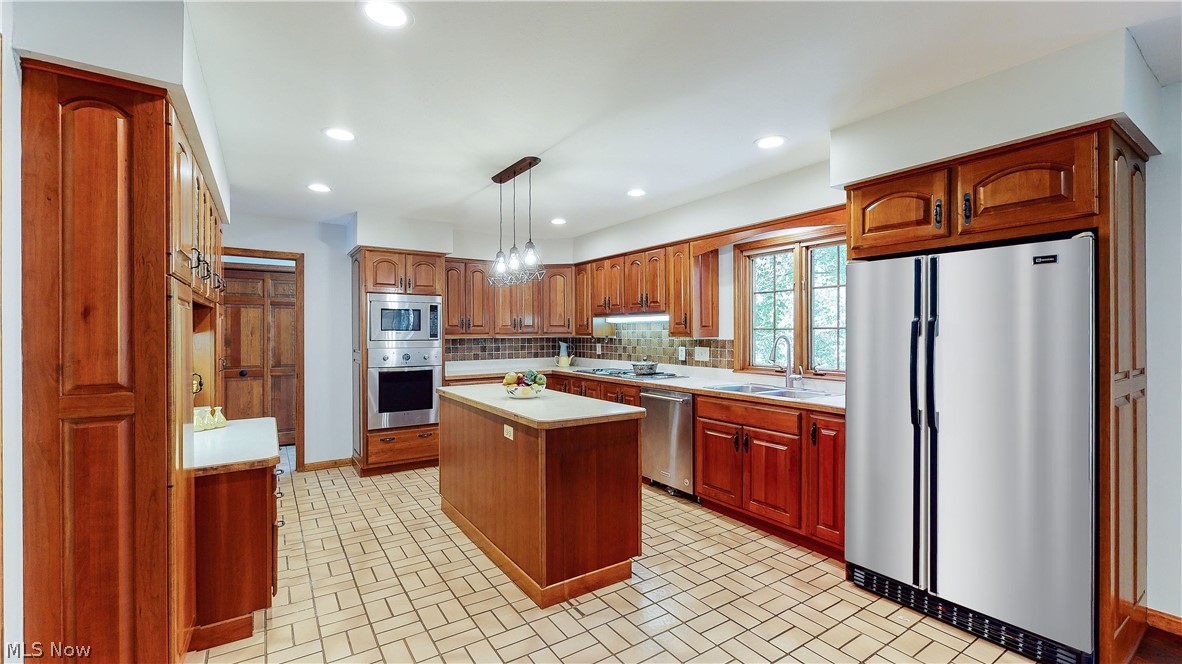 Orange 03 - Residential