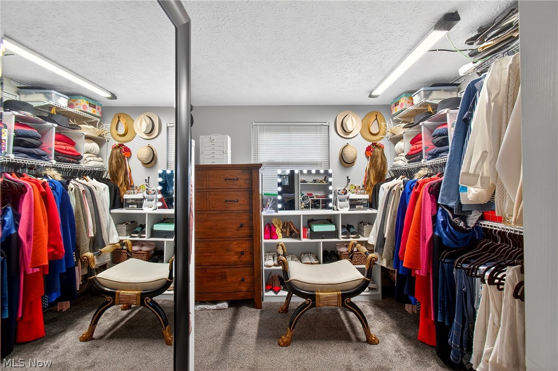 Laurel Ridge - Residential