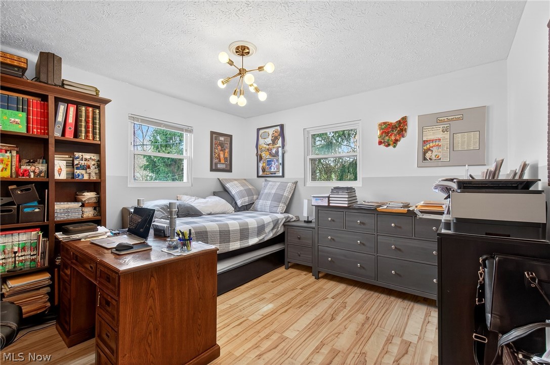 Laurel Ridge - Residential