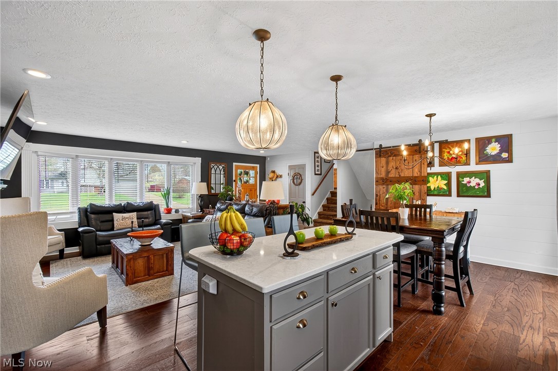 Laurel Ridge - Residential