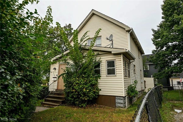 3641 INDEPENDENCE RD, CLEVELAND, OH 44105 - Image fbfacb00fbfb72e91a1ce39b0df726f8/4059923905