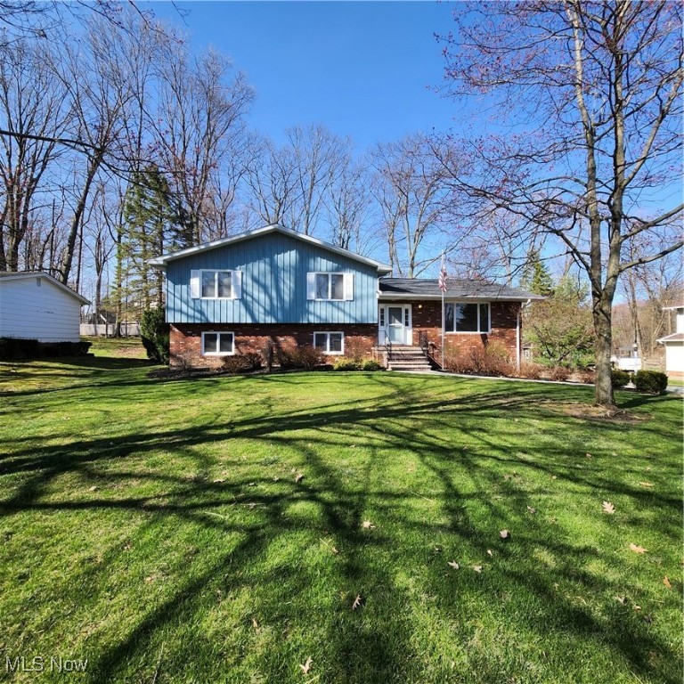 6715 Westview Drive, Brecksville, Ohio image 2