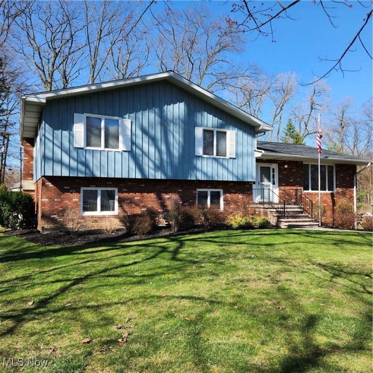 6715 Westview Drive, Brecksville, Ohio image 1