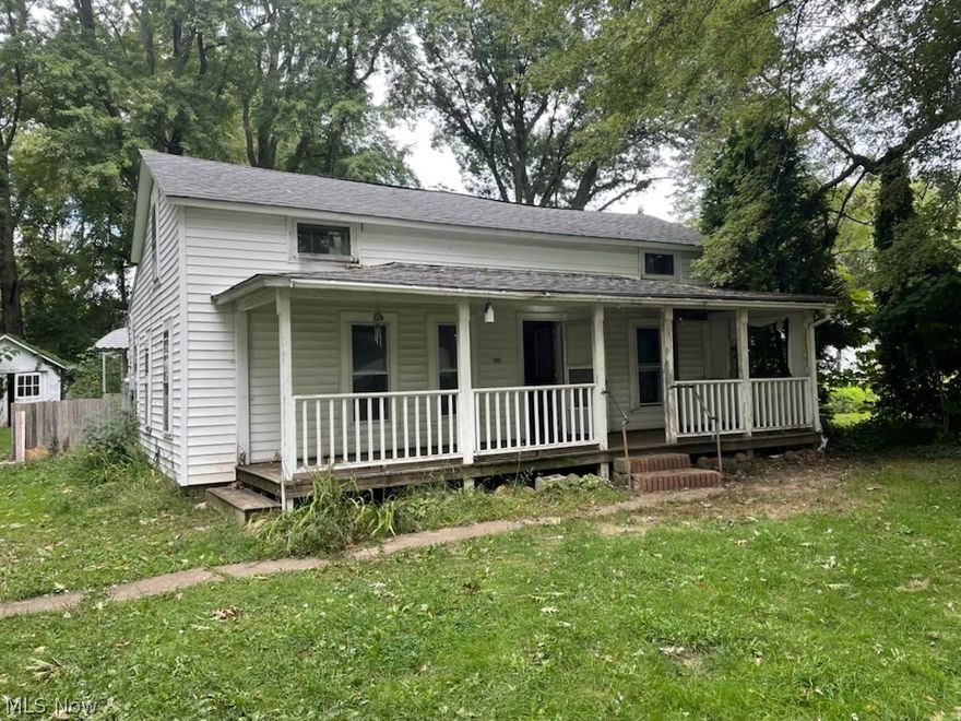 Three Bed One Bath home on a double lot in Madison. Great Investment Opportunity.