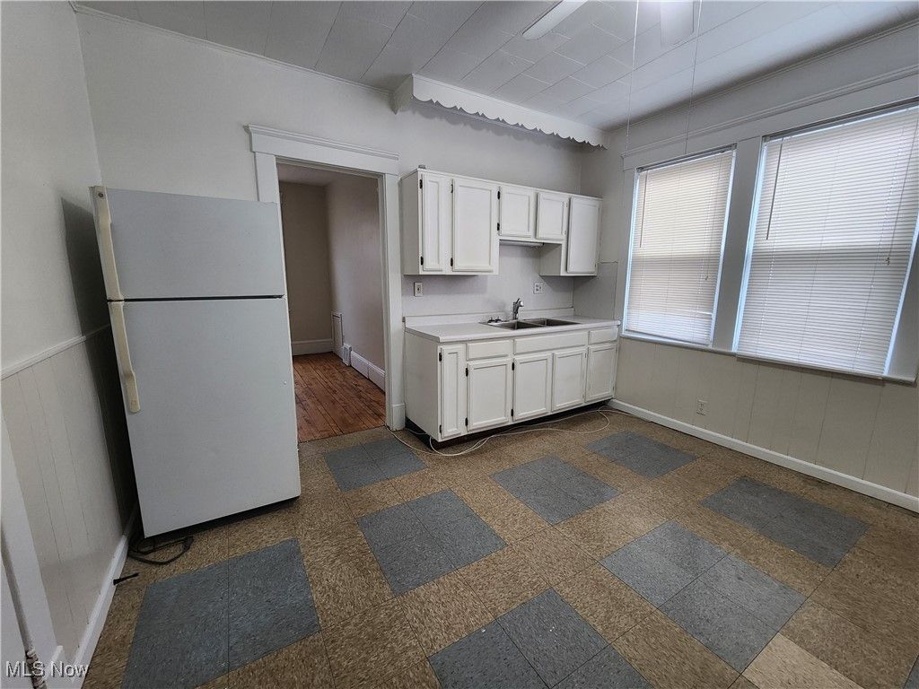 Photo of 1949 Coltman Road #4, Cleveland, OH 44106 (MLS # 5182016)