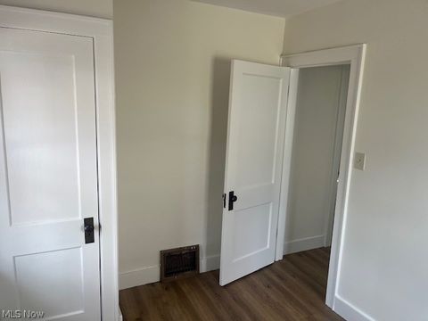 Tiny photo for 2877 Bailey Road, Cuyahoga Falls, OH 44221 (MLS # 5198078)