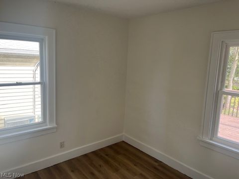 Tiny photo for 2877 Bailey Road, Cuyahoga Falls, OH 44221 (MLS # 5198078)