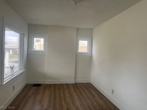 Tiny photo for 2877 Bailey Road, Cuyahoga Falls, OH 44221 (MLS # 5198078)