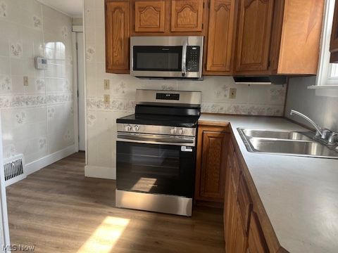 Tiny photo for 2877 Bailey Road, Cuyahoga Falls, OH 44221 (MLS # 5198078)