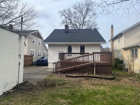 Tiny photo for 2877 Bailey Road, Cuyahoga Falls, OH 44221 (MLS # 5198078)