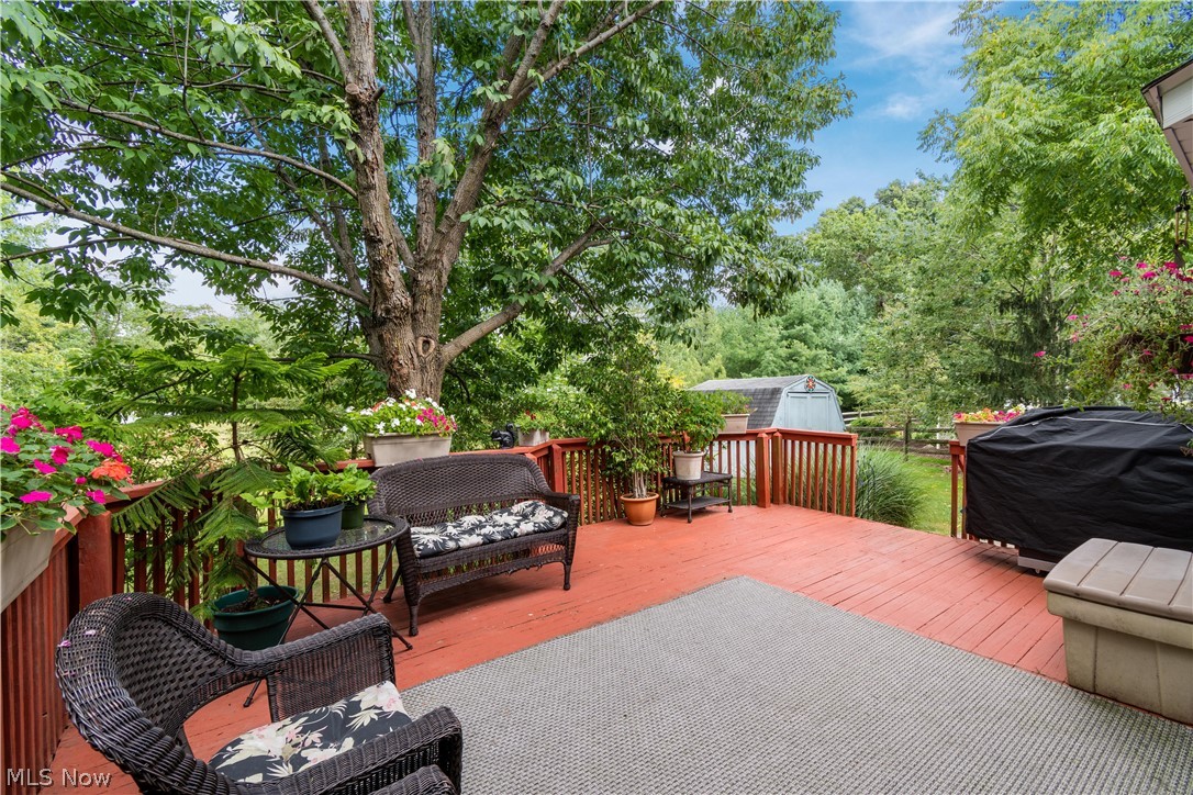 Meadow Wood - Residential