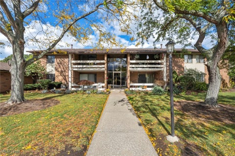 Photo for 1263 Lost Nation Road 5
