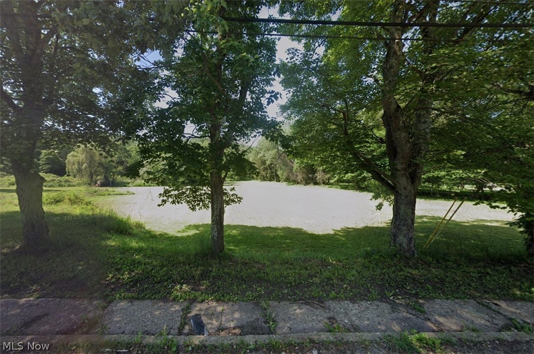 5850 Main Street SE