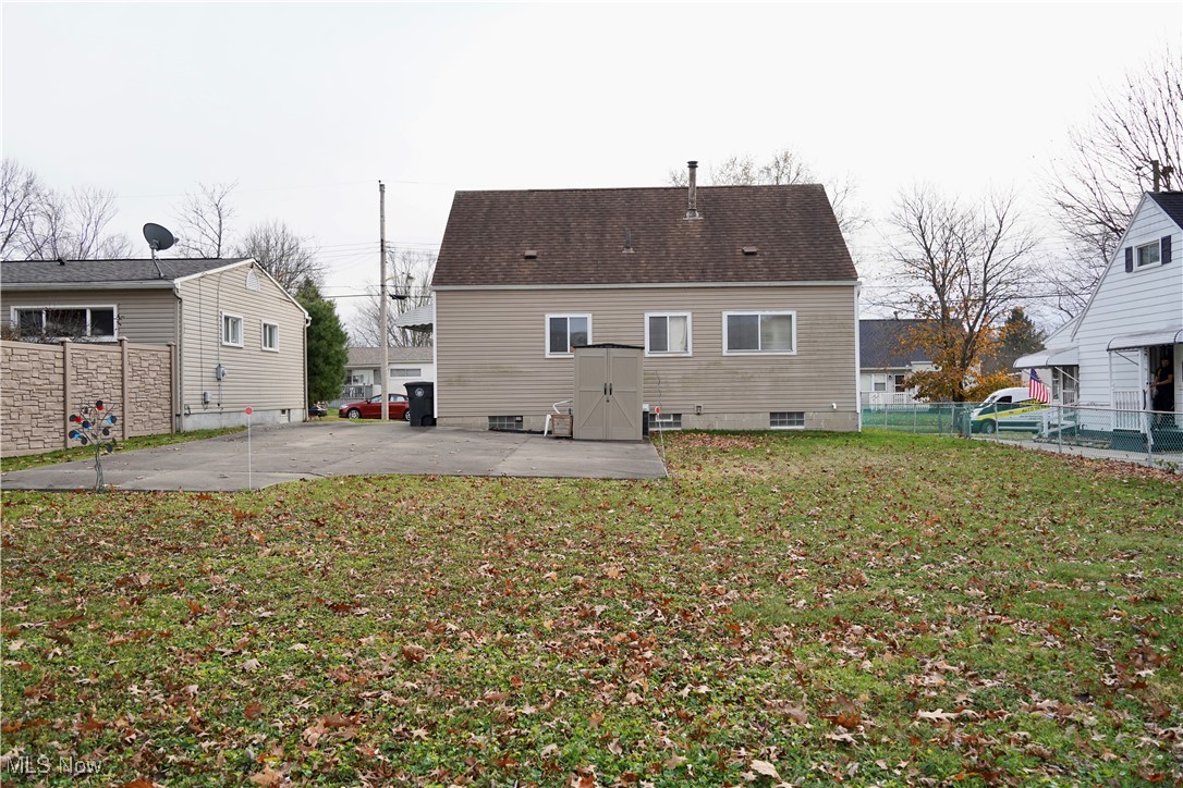 1143 Stanwood Avenue, Akron, Ohio image 3