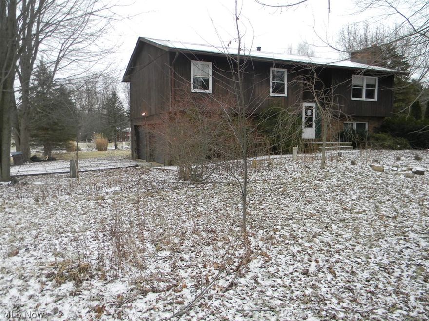 ONSITE COURT ORDERED SALE - SATURDAY, MARCH 24, 4 PM;
3 Bed, 2.5 Bath, 1728 SF;
Stark County 2017 CV 00949 - Parcel 3101904;
NO MINIMUM OPENING BID! The property is situated in the Township of Marlboro, County of Stark.
Preview & Register Onsite 1 Hour Before Auction w/ ID.
TERMS: 10% Buyer’s Fee Added (Minimum $1000); 
$5,000 Deposit Cash/Check; Close within 30 Days of Court Confirmation. Purchaser shall be responsible for those costs, allowances, and taxes that the proceeds of the sale are insufficient to cover. A complete copy of the legal descriptions & terms can be reviewed on Broker's Website.