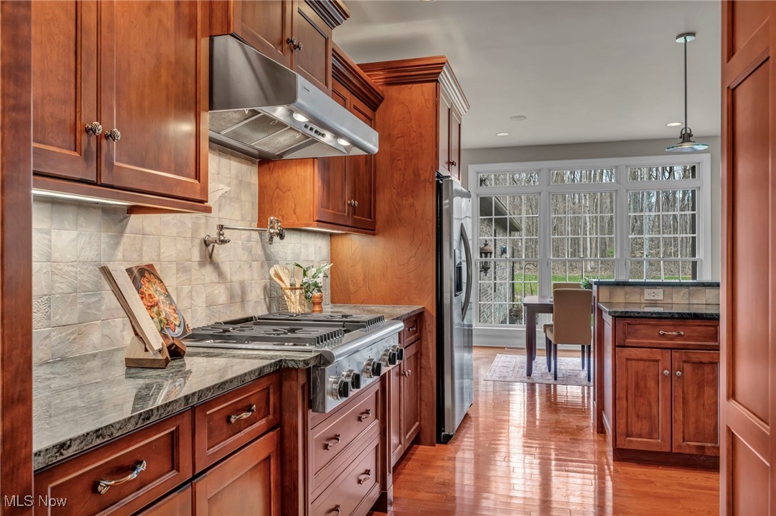 11446 Rolling Meadows Drive, Garrettsville, Ohio image 13