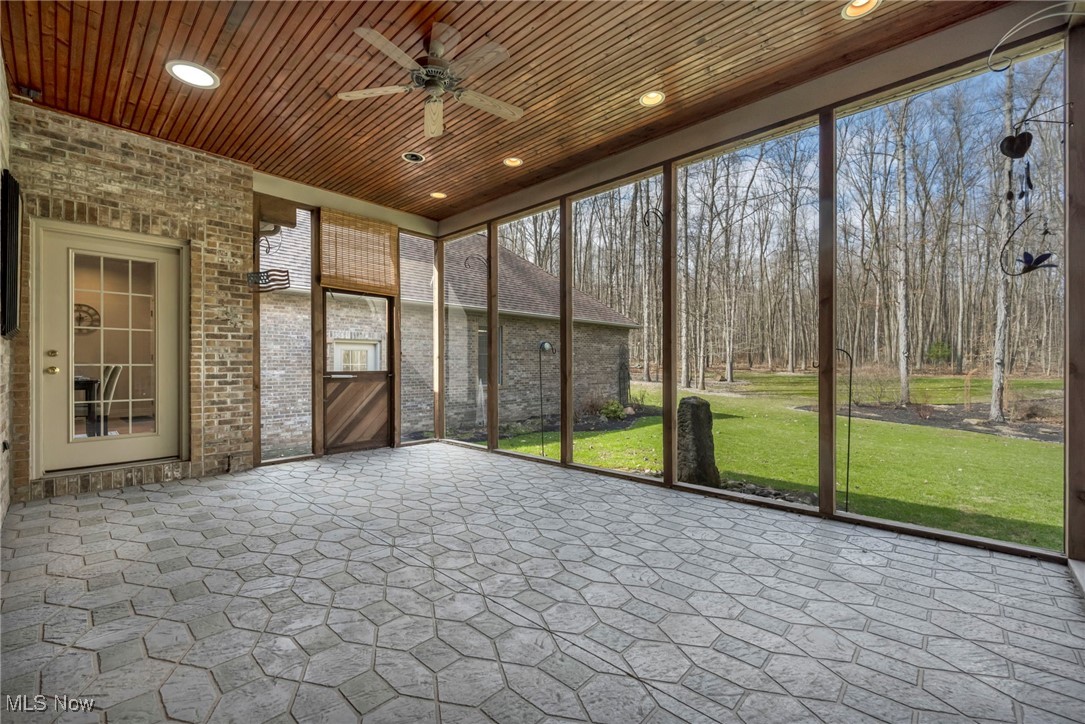 11446 Rolling Meadows Drive, Garrettsville, Ohio image 39