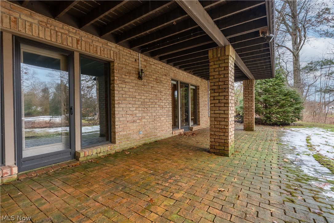 48 La Salle Court SE