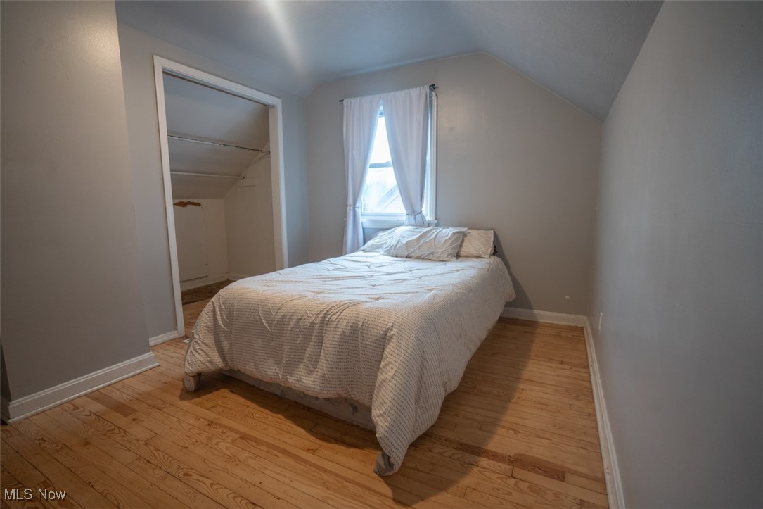 7811 Snow Road, Parma, Ohio image 12