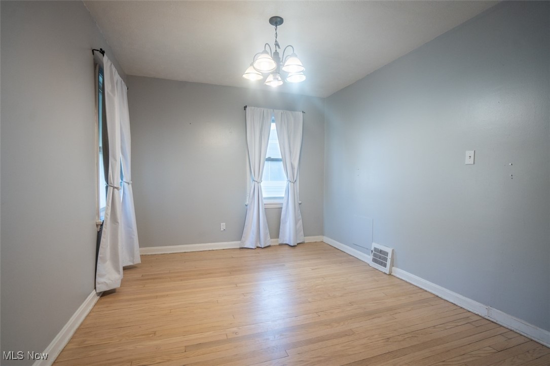 7811 Snow Road, Parma, Ohio image 14