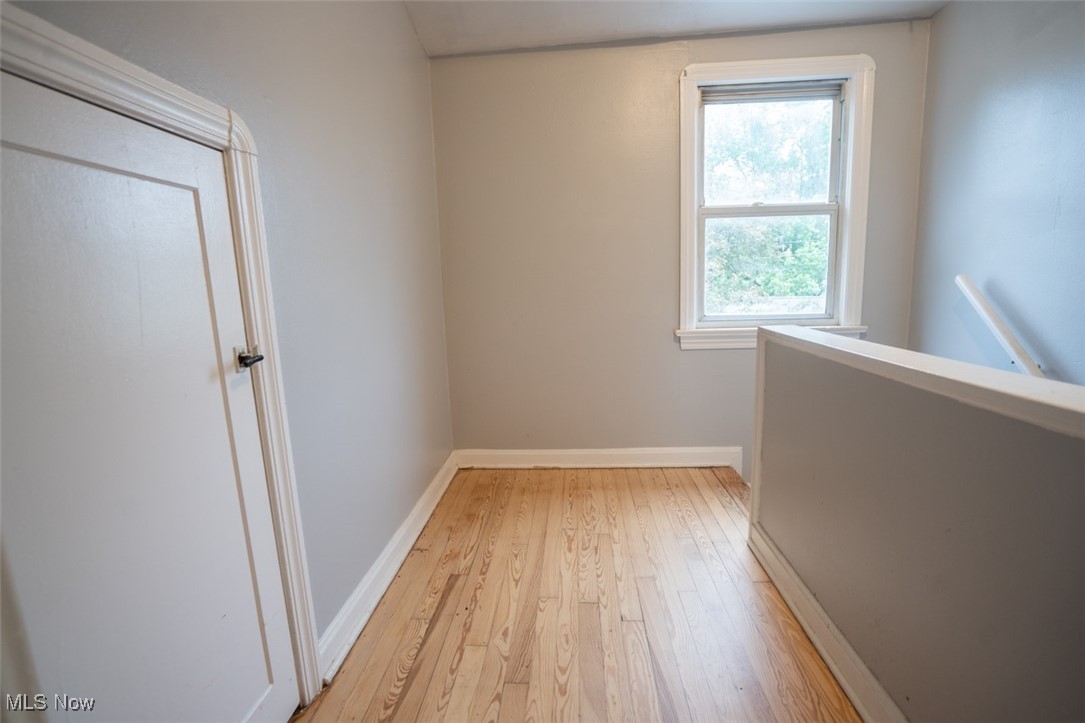 7811 Snow Road, Parma, Ohio image 11