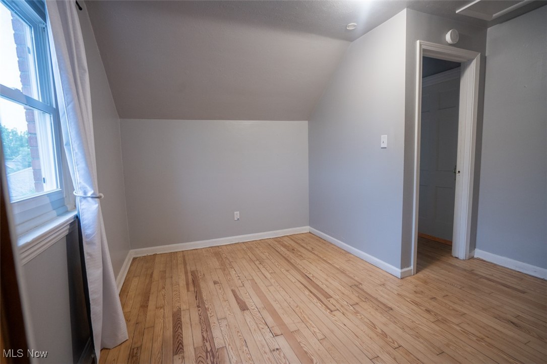 7811 Snow Road, Parma, Ohio image 17