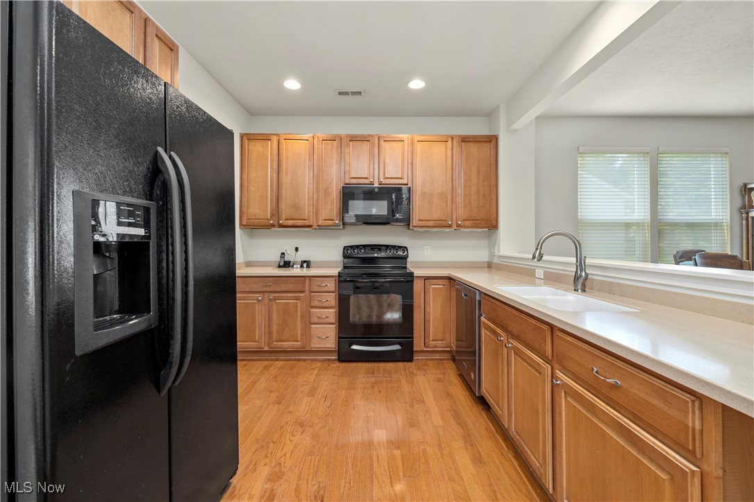 9328 Saw Mill Drive, North Ridgeville, Ohio image 16