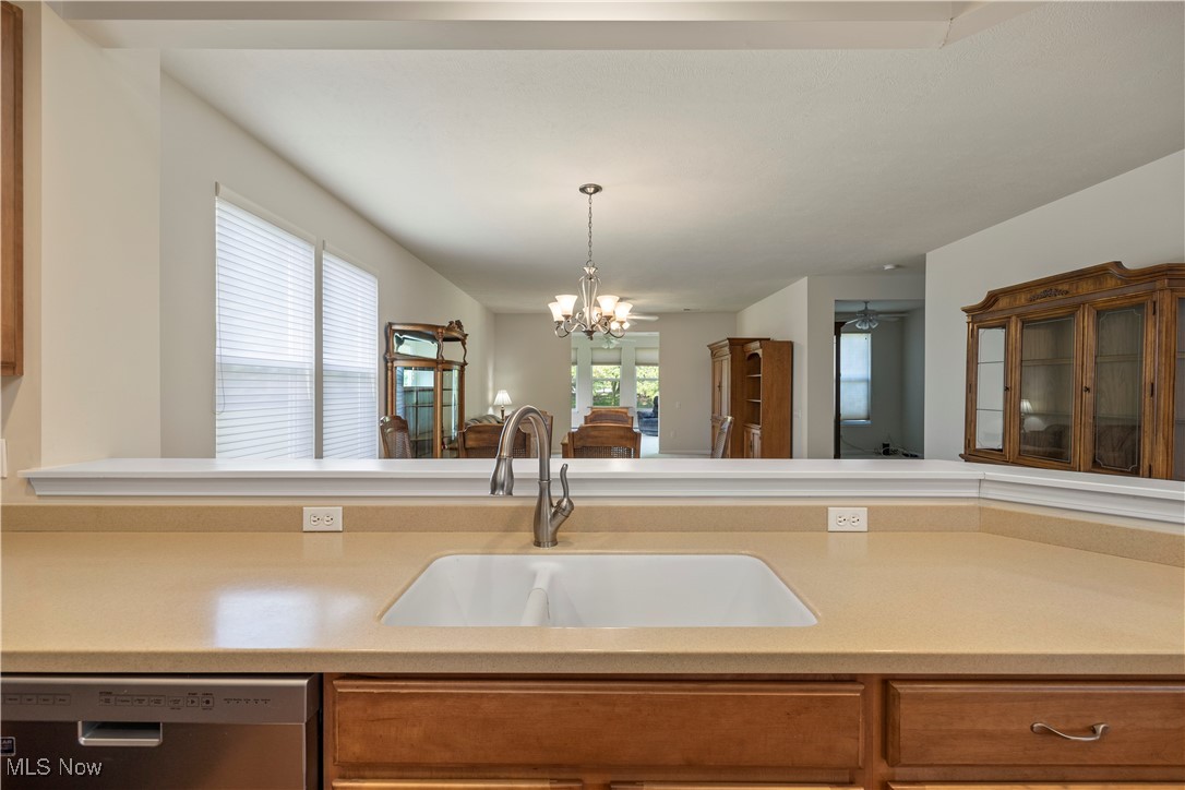 9328 Saw Mill Drive, North Ridgeville, Ohio image 21