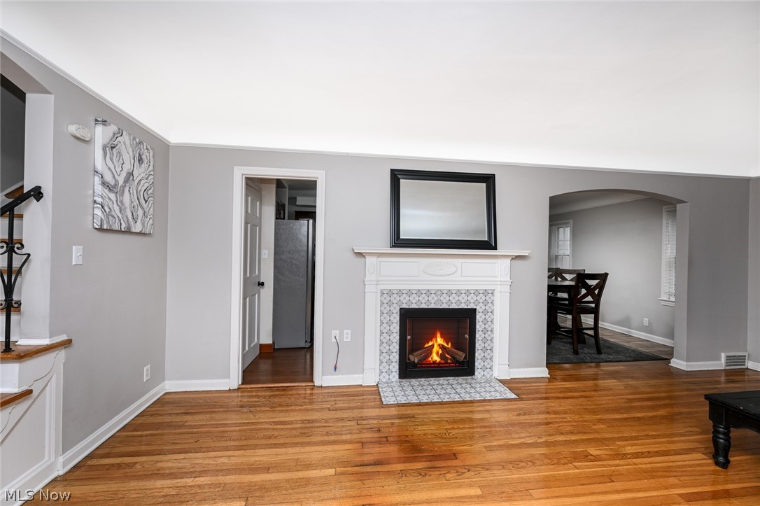 3699 Bainbridge Road