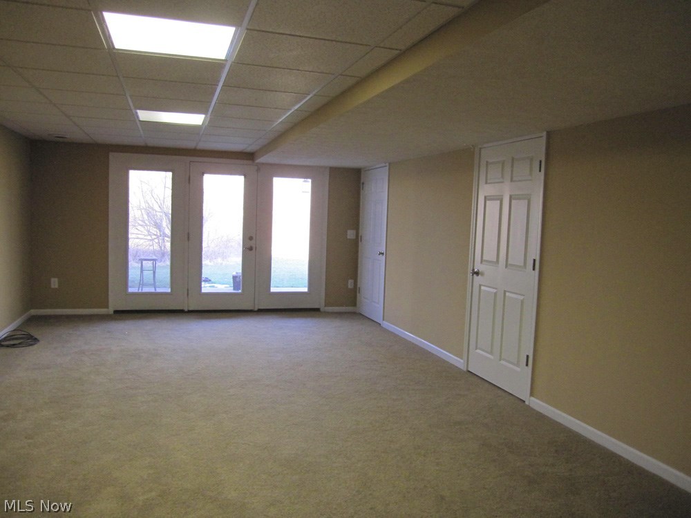 Villas/Waterford Xing Condo Ph - Residential