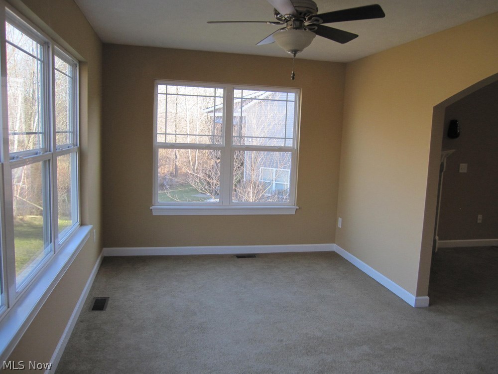 Villas/Waterford Xing Condo Ph - Residential