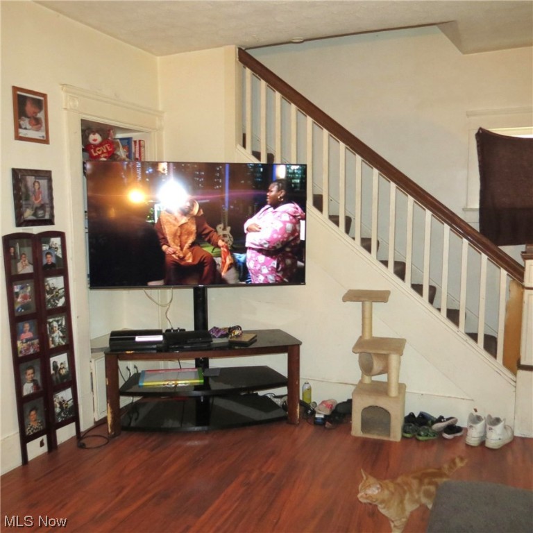 Golf Gardens - Residential