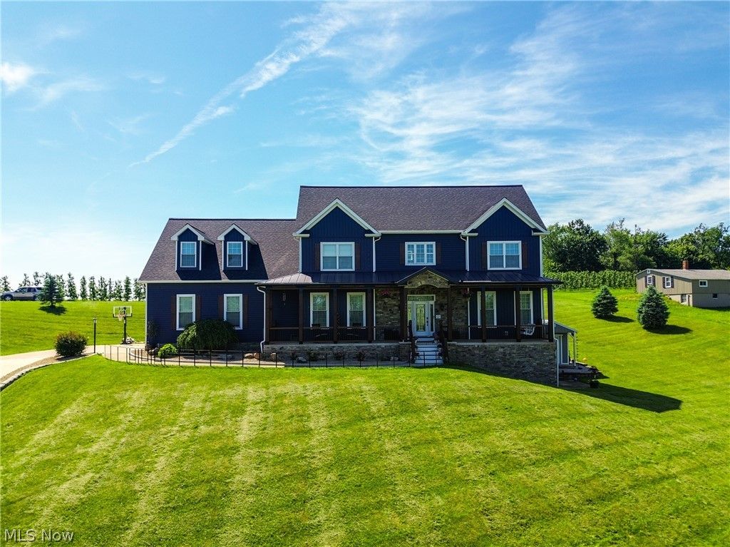 Photo of 14993 Millersburg Road SW, Navarre, OH 44662 (MLS # 5214753)