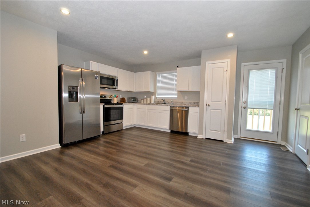 Encore Estates At Heisley Park - Residential