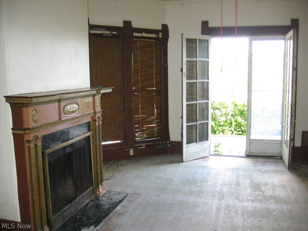 Homan Elys - Residential Income