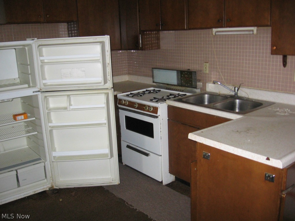 Homan Elys - Residential Income